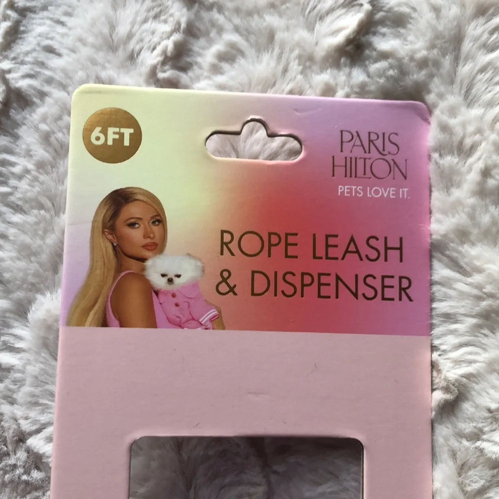 Paris Hilton Purple Rope Leash & Dispenser